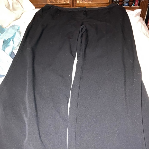 Worthington black slacks.  Waist 22. 14 inch rise. 31 length.  Sz 18W - Picture 3 of 4